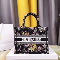 Christian Dior Shopping Bags